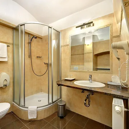 Otel Konvice 3*