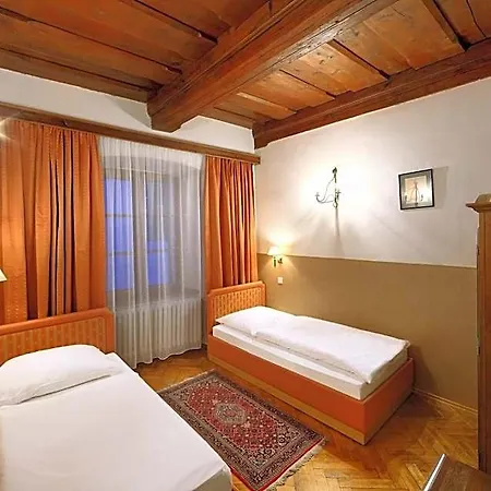 מלון Konvice Český Krumlov