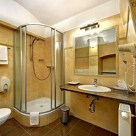 Konvice 3*