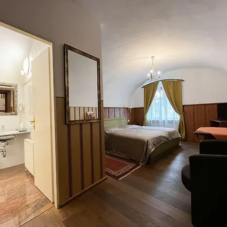Konvice Hotel